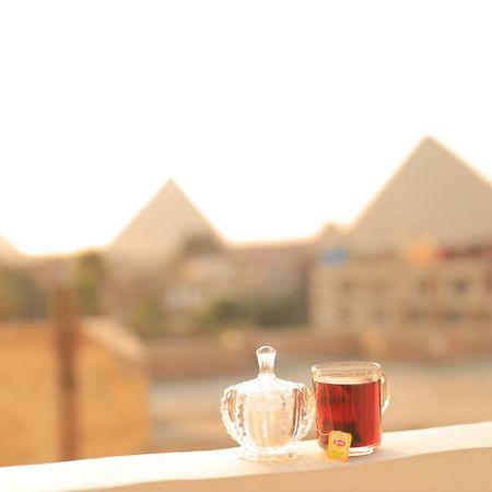 Hotel Magic Golden Pyramids View à Kafret el-Gabal Extérieur photo