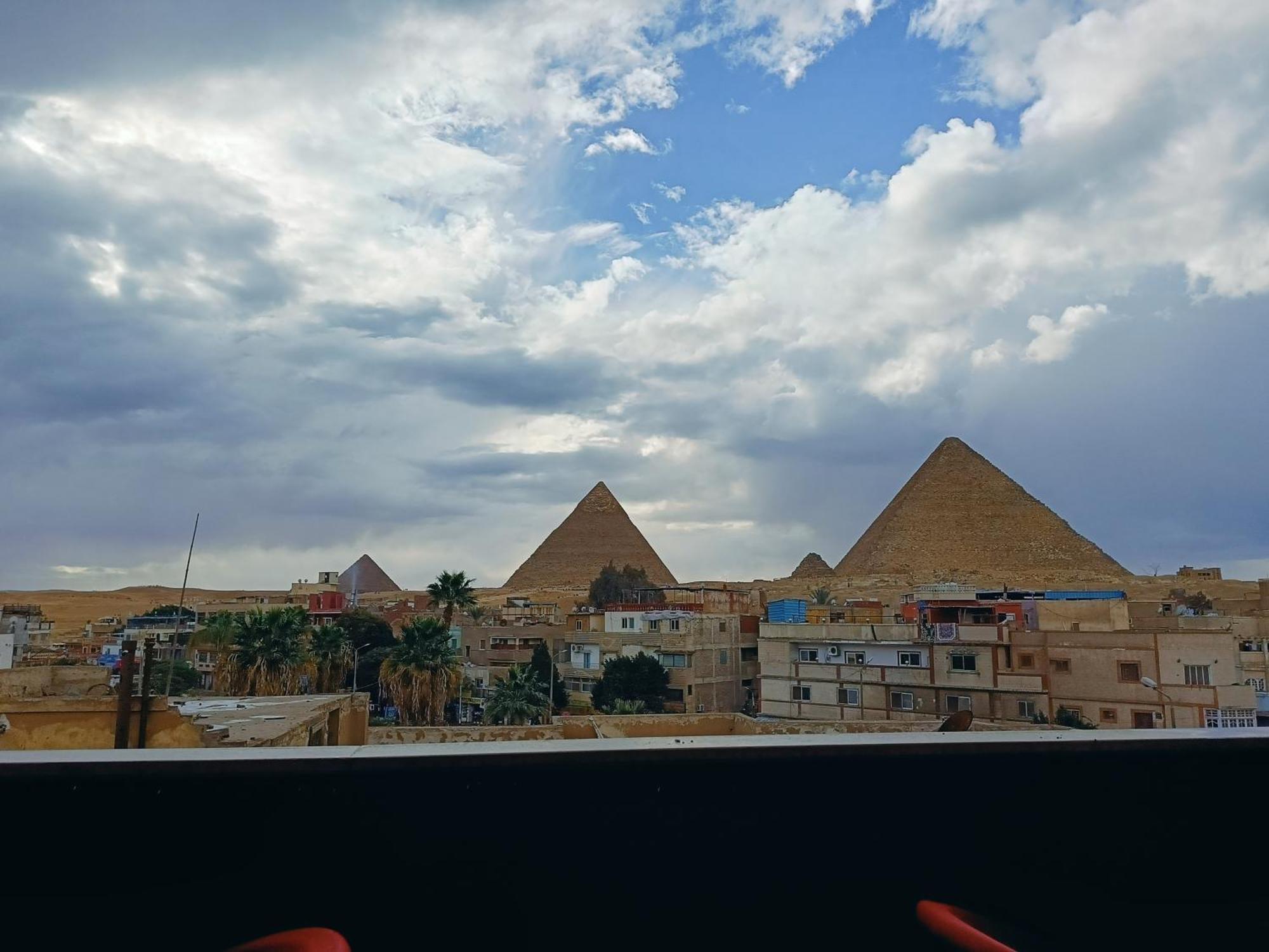 Hotel Magic Golden Pyramids View à Kafret el-Gabal Extérieur photo